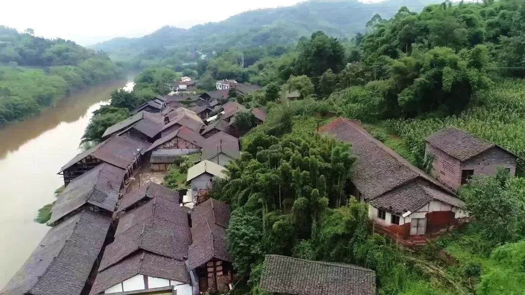 低调惊艳又神秘！乐山这座隐世古镇你肯定没去过！！
