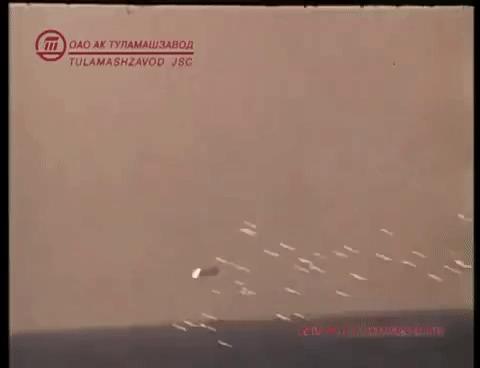 军舰近防炮威力有多大,军舰近防炮能连续打多久