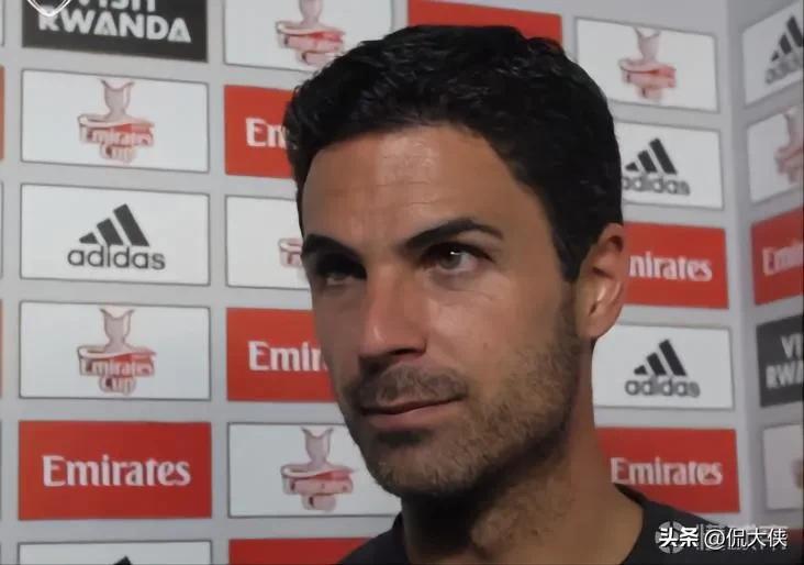 蓝月亮笑眯眯,蓝月哭了