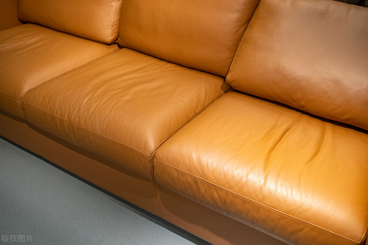 如何选择质量好的真皮沙发垫?