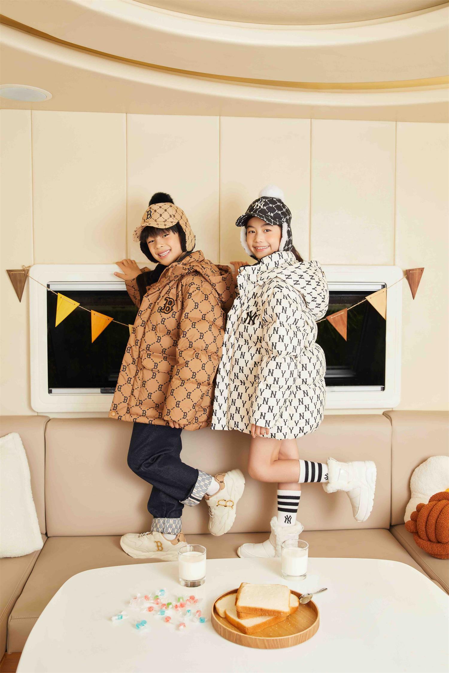 mlb女童装潮款高级感,潮流色彩拼图解锁潮童秋冬密码