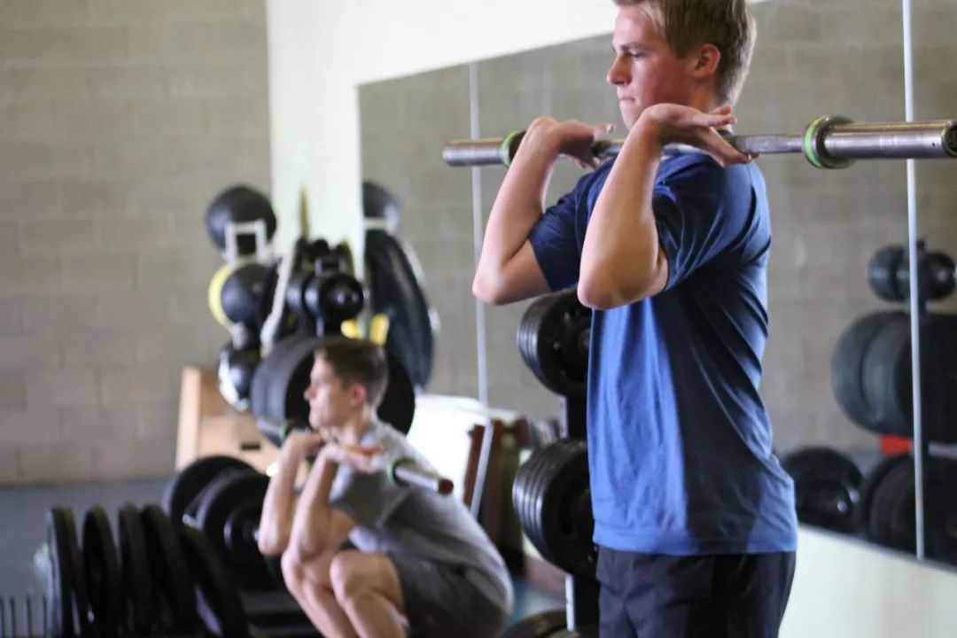 青少年运动员力量训练书籍,青少年体育爆发力训练