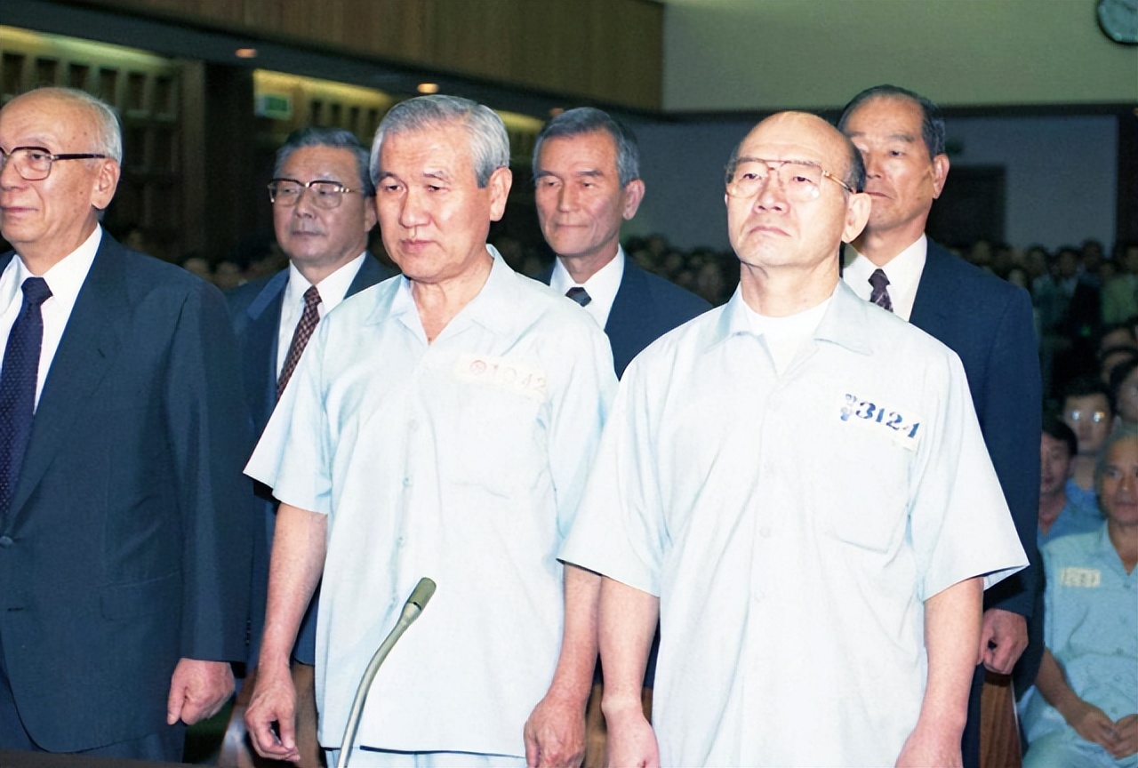 韩国财阀千金小姐复仇,韩剧渣男为迎娶财阀千金抛弃女友