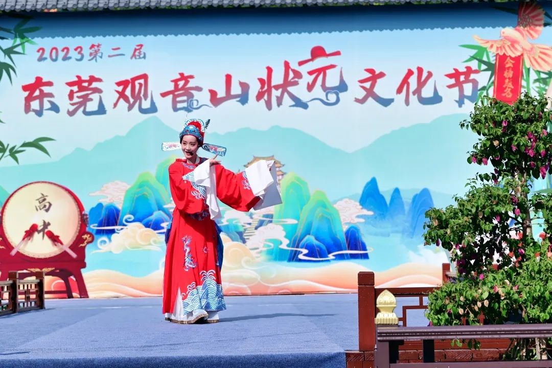 状元及第！文、武状元@小心头-小意头巡游东莞观音山，现场送喜