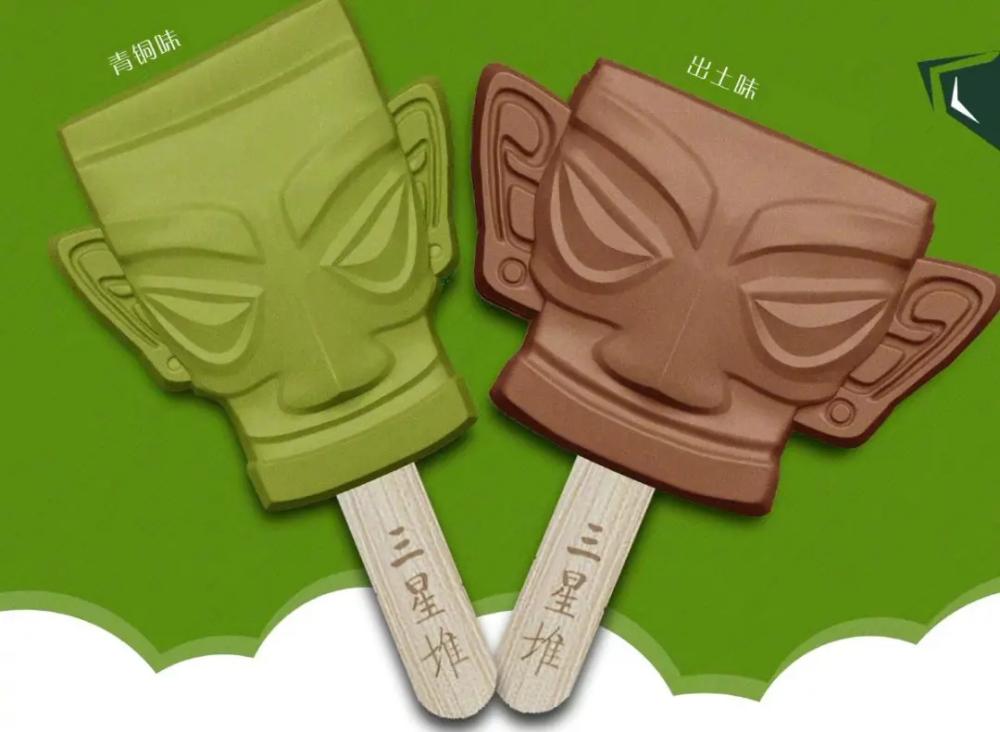 乐深度：宇宙级网红，都有一条大金链子