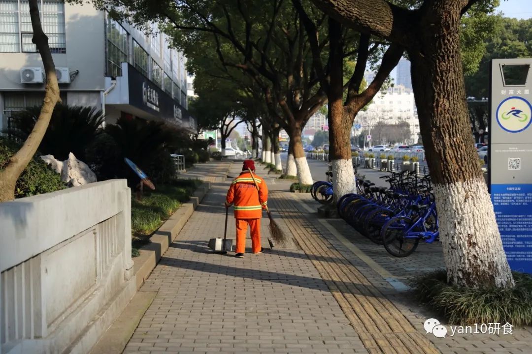 逛海宁皮革城每座都是卖啥的,海宁皮革城如今还值得逛吗