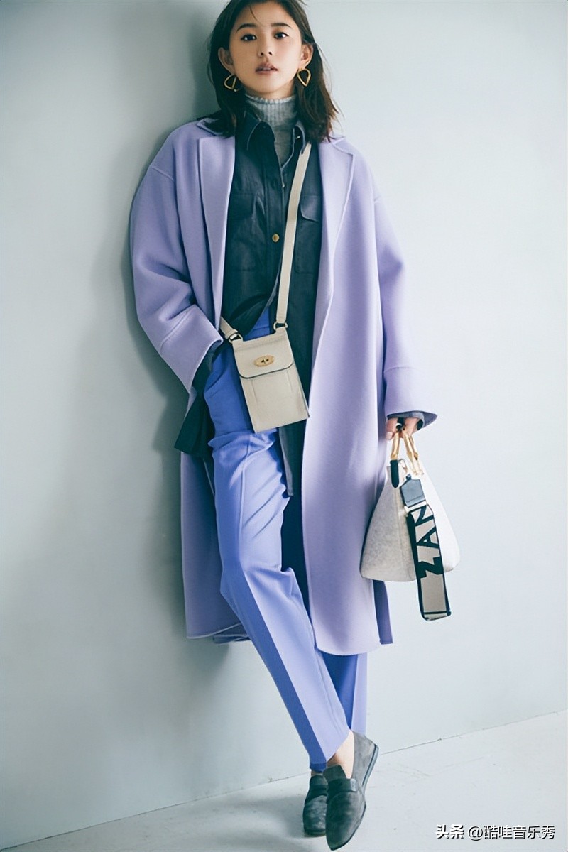 适合15-25岁女生的高颜值服装,适合35-40岁高级感服装