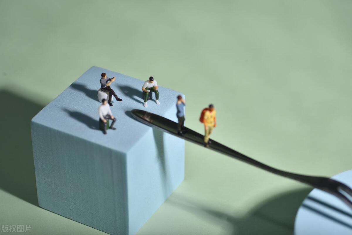 汉语言文学可以报考的公务员岗位,汉语言文学考公什么岗位比较好考