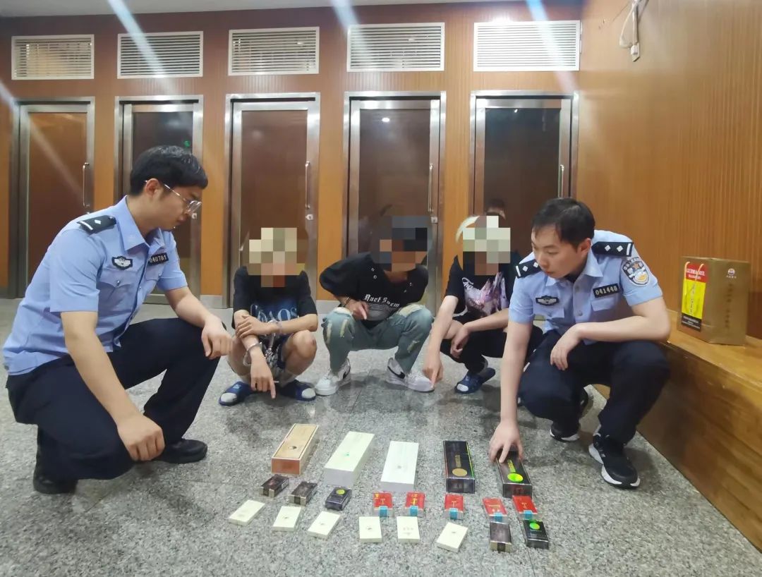 安全感up↑亮起“平安灯”，守护“烟火气”！