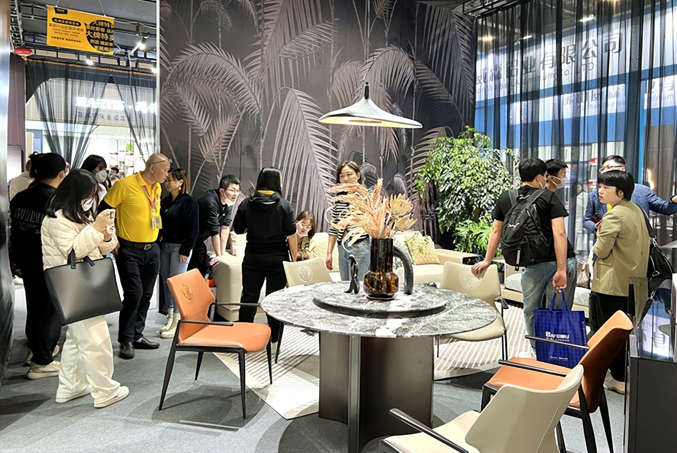 软硬兼施做整家，优装优配助力定制商家狂飙2023