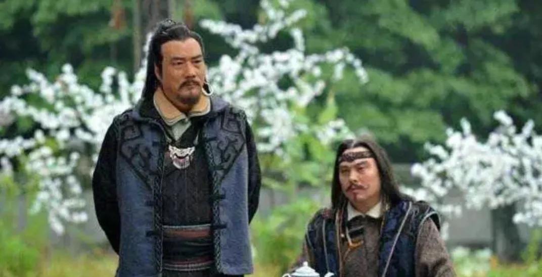 *虎斗龙**京华：梁羽生的第一部武侠小说，侠义无畏！爱情痛心