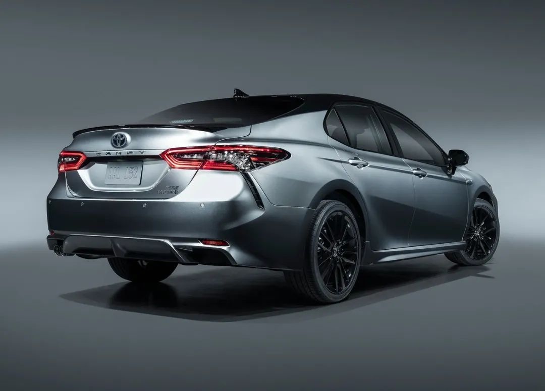 多家车企计划停产燃油车7座混动,在俄罗斯停产的车企