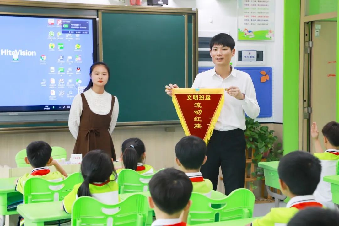 阜阳十中哪些老师厉害,阜阳哪个学校老师有实力