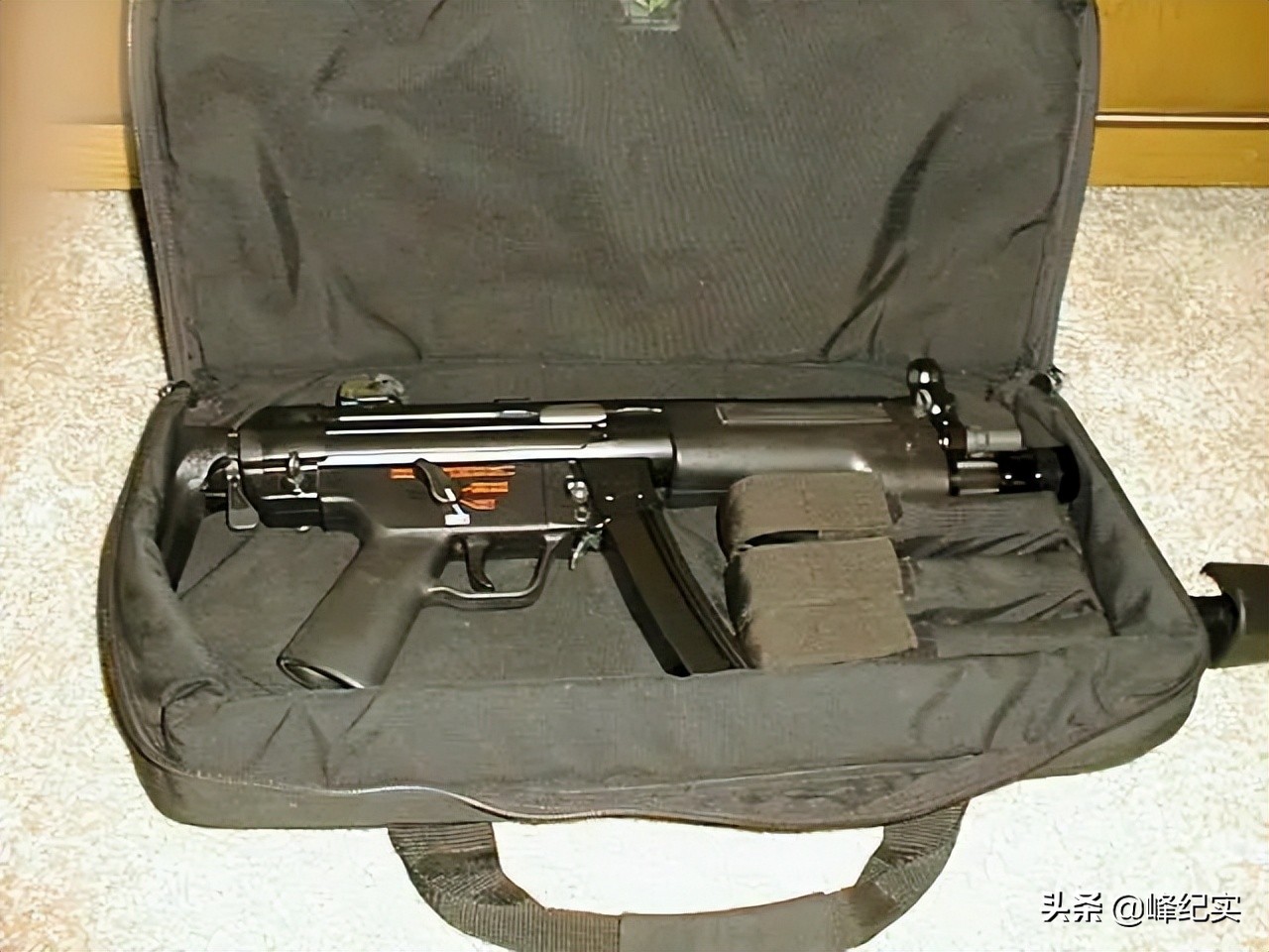 德国mp5新型冲锋枪,新式德国mp5冲锋枪