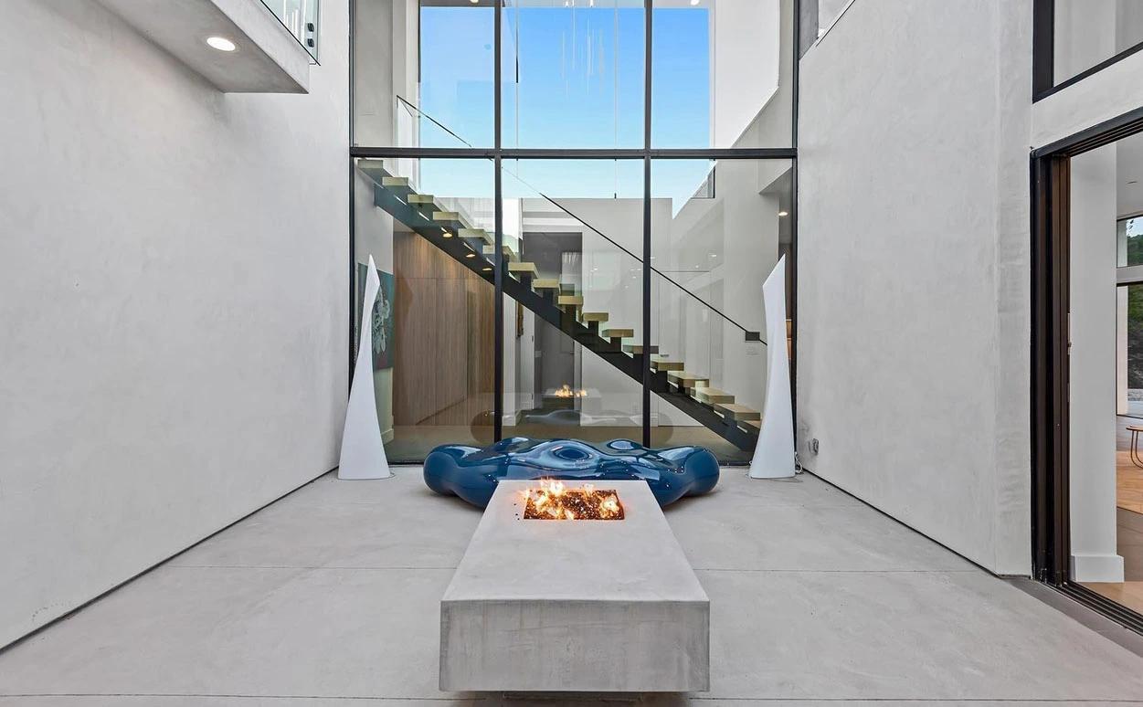 爷青回！《暮光之城》男二结婚，老婆还和自己同名同姓？