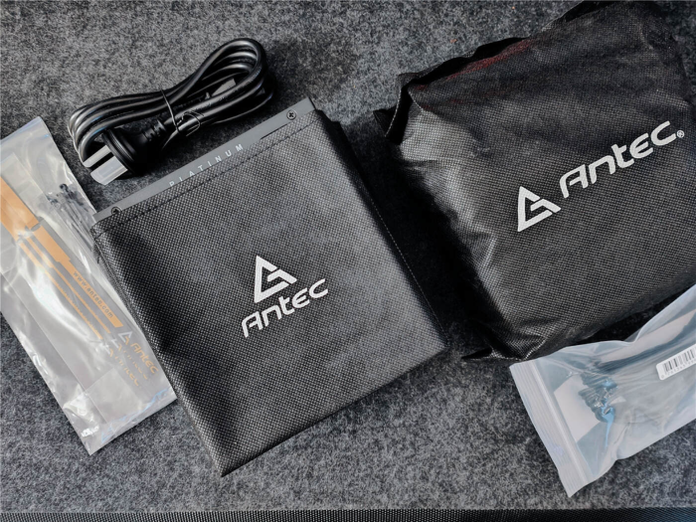 安钛克金牌全模组750w拆解,安钛克白金电源