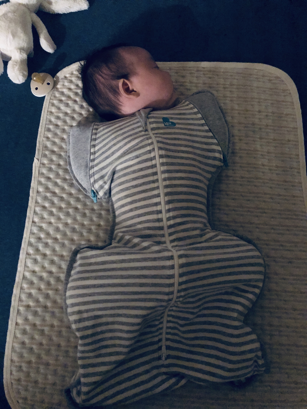 孕妇孕贝吸奶器推荐,哺乳枕喂奶防漏神器推荐