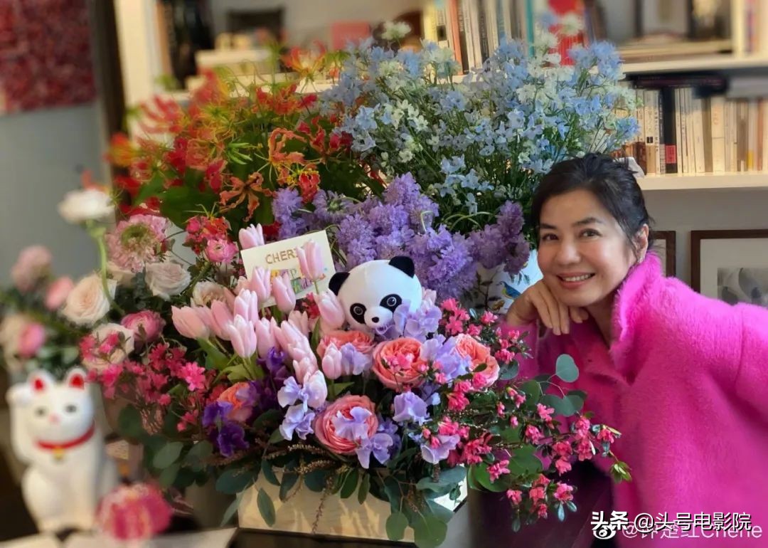 香港41岁未婚的四大美女,香港四大美女情路坎坷唯她幸福