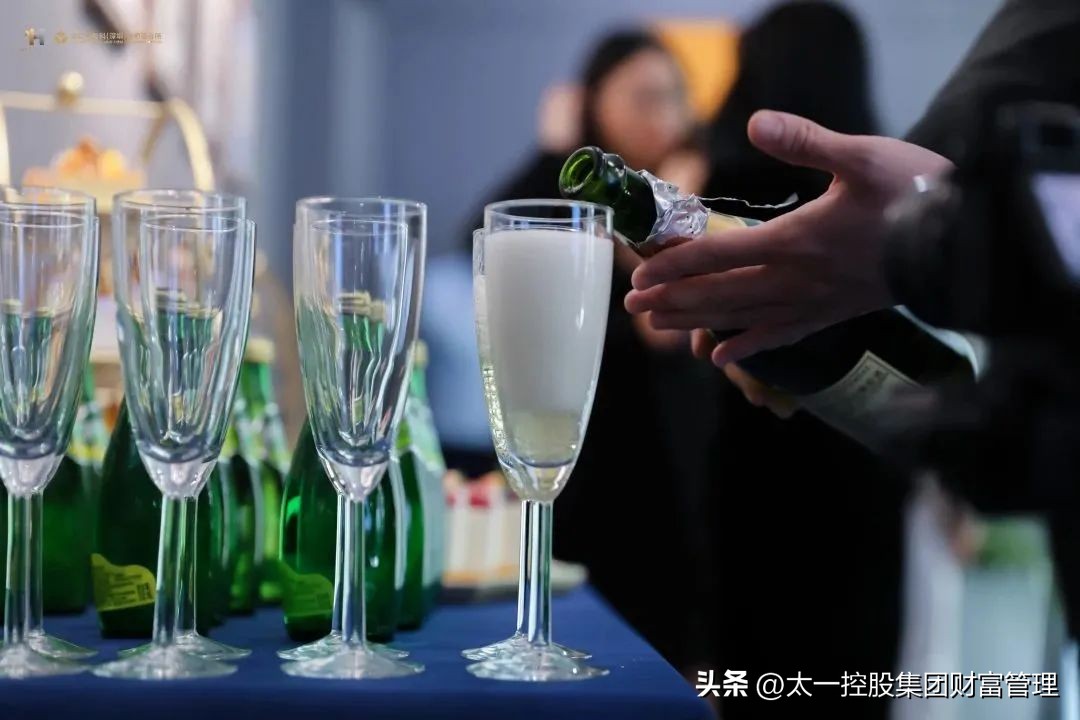 太一控股集团与盈科律所达成战略合作“顶峰相遇·联袂聚力”