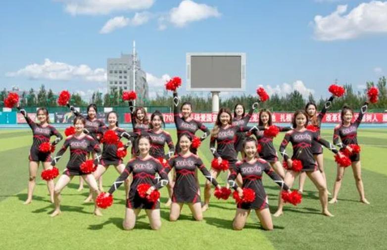 啦啦队体育比赛的作用,啦啦队有什么用途