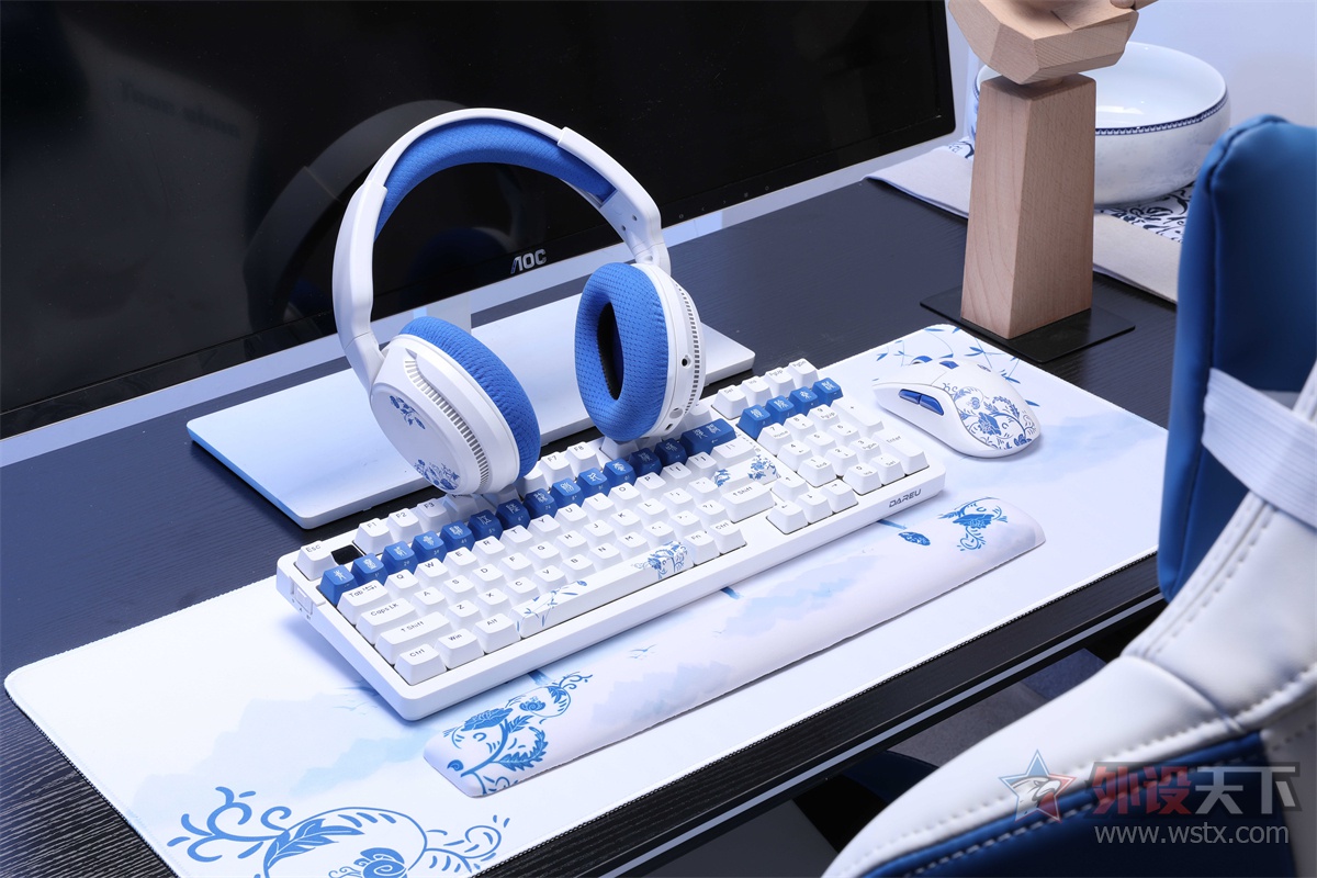 达尔优乘风破浪天空轴,达尔优乘风破浪ttc烈焰红轴