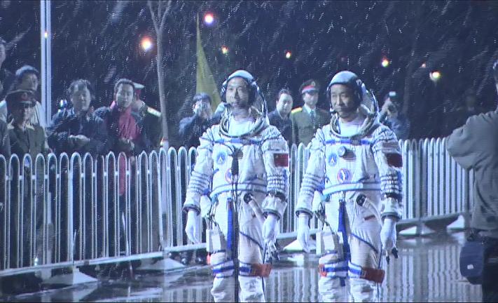 了解中国航天史致敬航天人,中国航天60周年纪念是真的吗