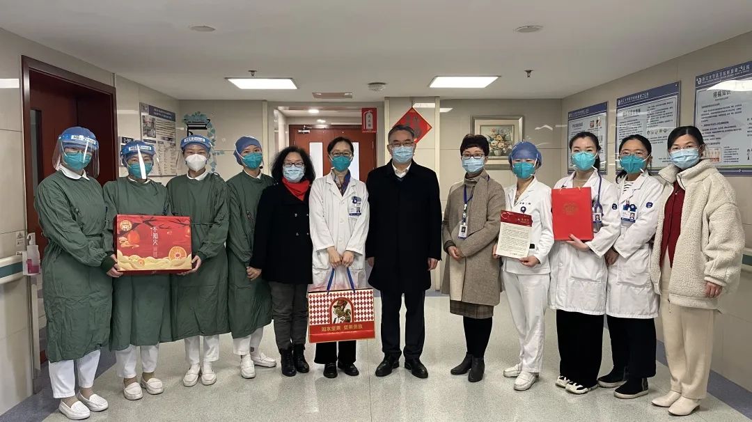 致敬国寿坚守岗位工作的人,致敬春节坚守在岗的同事们