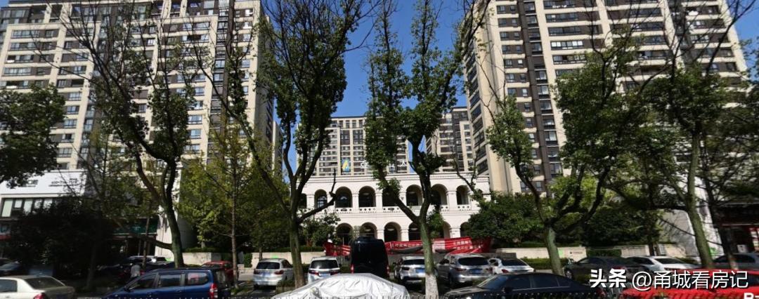 豪宅楼盘推荐介绍,豪宅江景房好房推荐