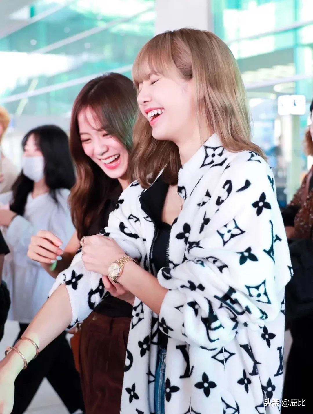 女明星一般戴哪款手表,明星戴的腕表有哪些