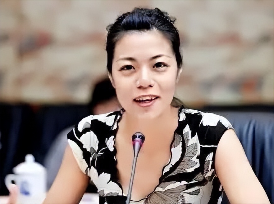 复旦女神教师陈果励志视频,复旦大学女教授陈果感恩视频