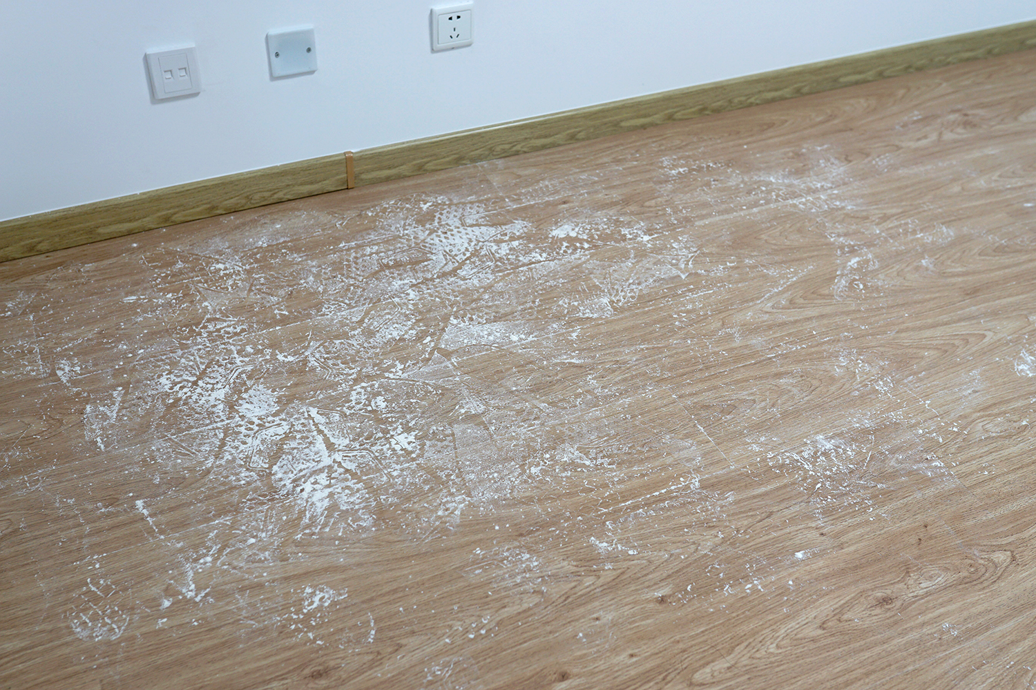 新房开荒可以用洗地机完成吗,家装开荒保洁用什么样的洗地机