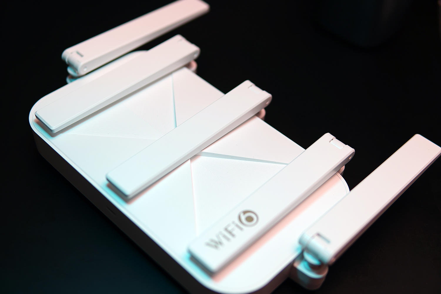 tp-linkax3000路由器怎么样,两百左右路由器推荐大户型