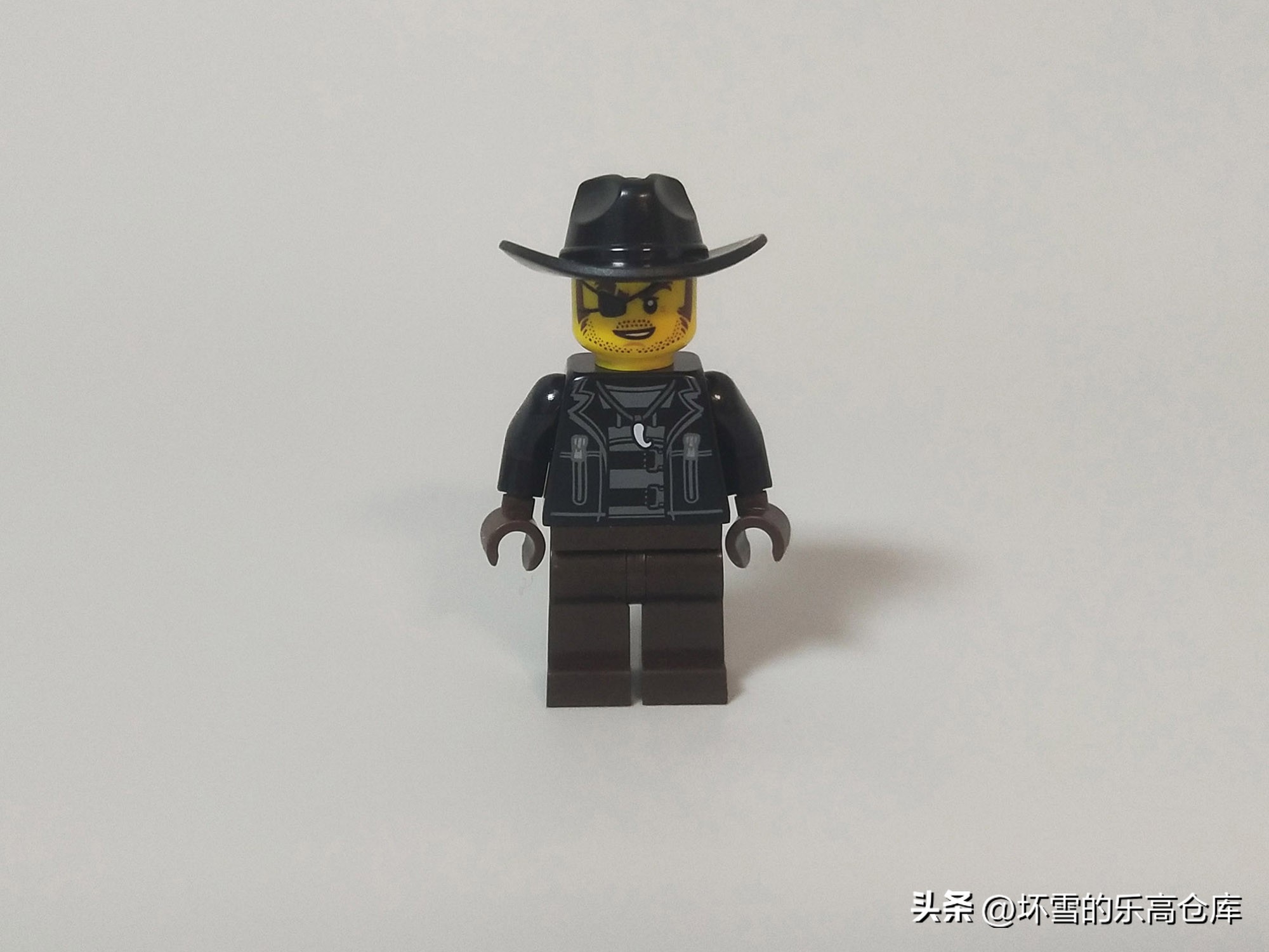 乐高押运警车,买乐高警察玩具视频