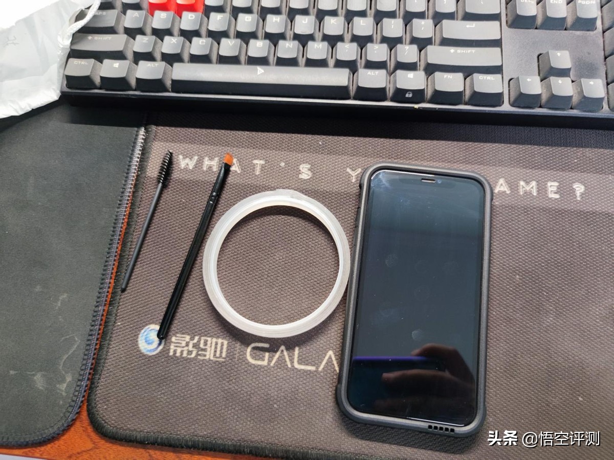 iphone听筒进水损坏,iphone13promax听筒进水维修