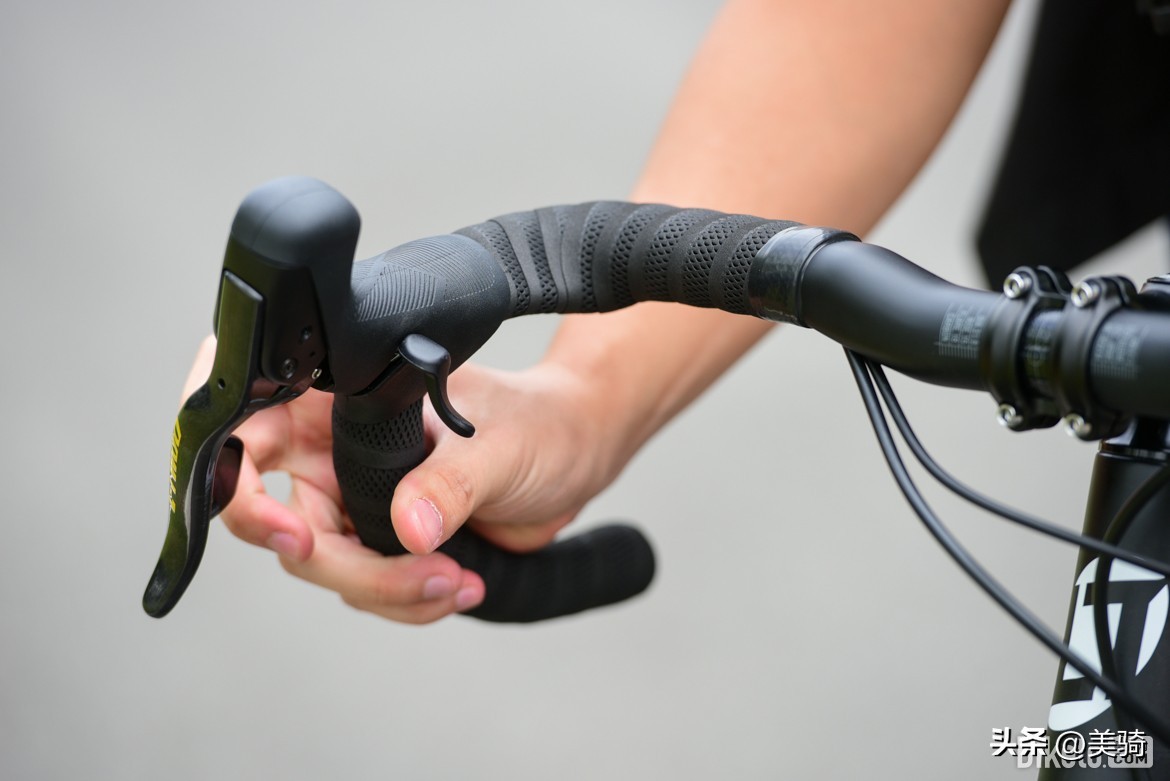 碳纤维公路车油压碟刹,公路碟刹碳纤维轮组推荐