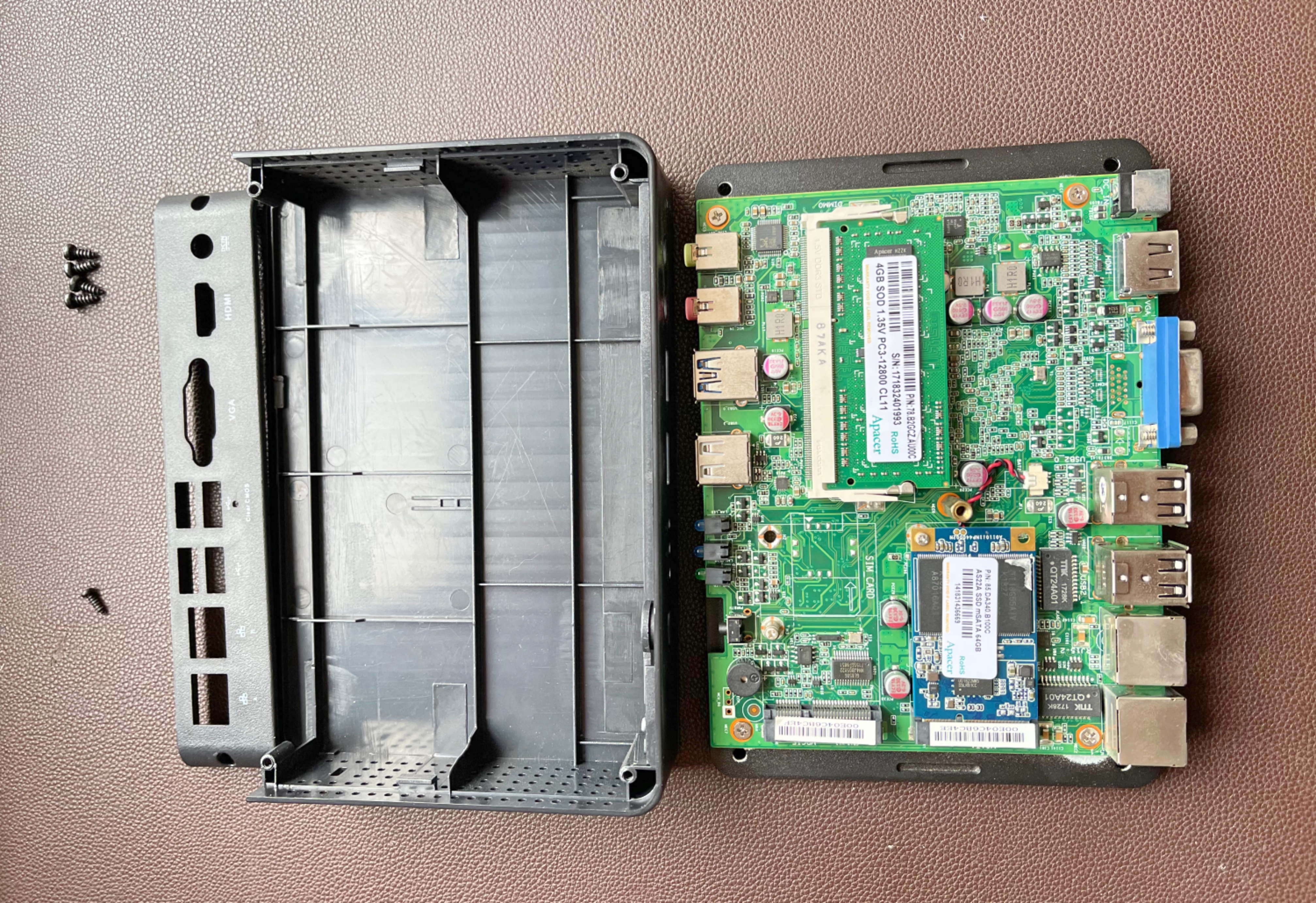 滴滴滴！J1900+4G+64G双千兆软路由简测5W功耗跑满千兆没毛病