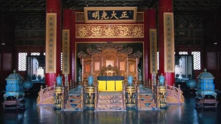 室内香炉如何摆放有什么禁忌,供果和香炉摆放位置