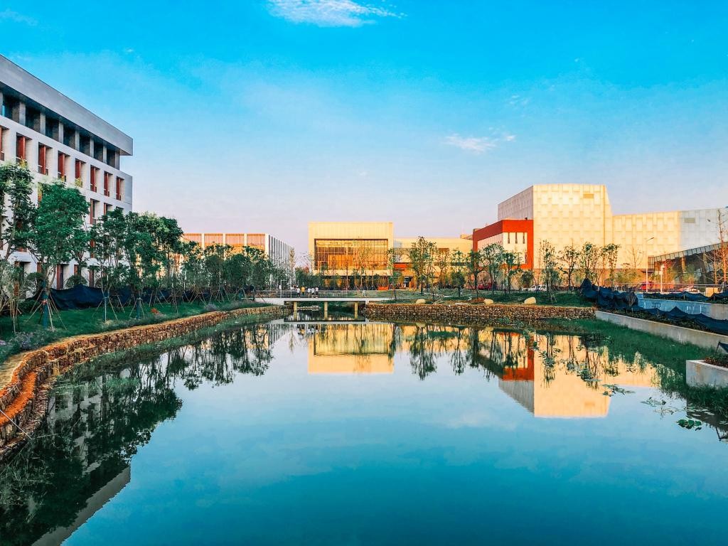 中国地质大学（武汉）怎么样？哪些专业好就业？