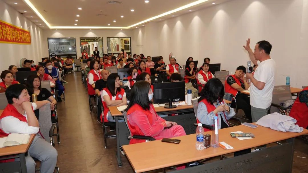 招不到人厂开不下去了,招不到人工厂倒闭