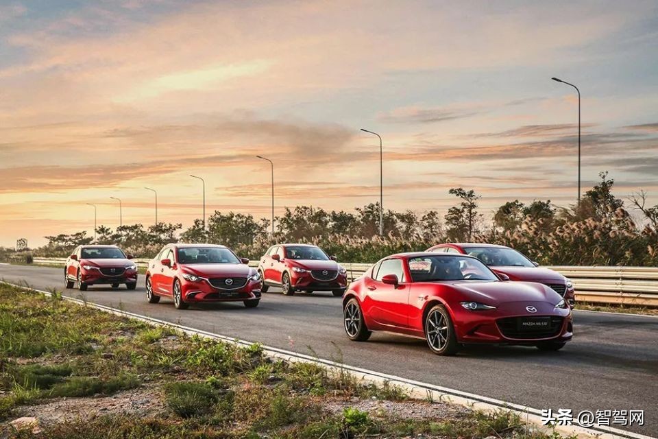 8万左右的昂克赛拉黑色,马自达3昂克赛拉2020款代步怎么样