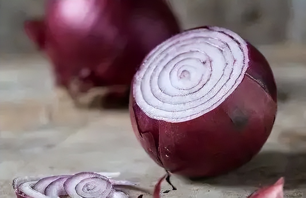 灭蟑螂的最好方法家里有很多蟑螂,家里有蟑螂怎样驱蟑螂小妙招