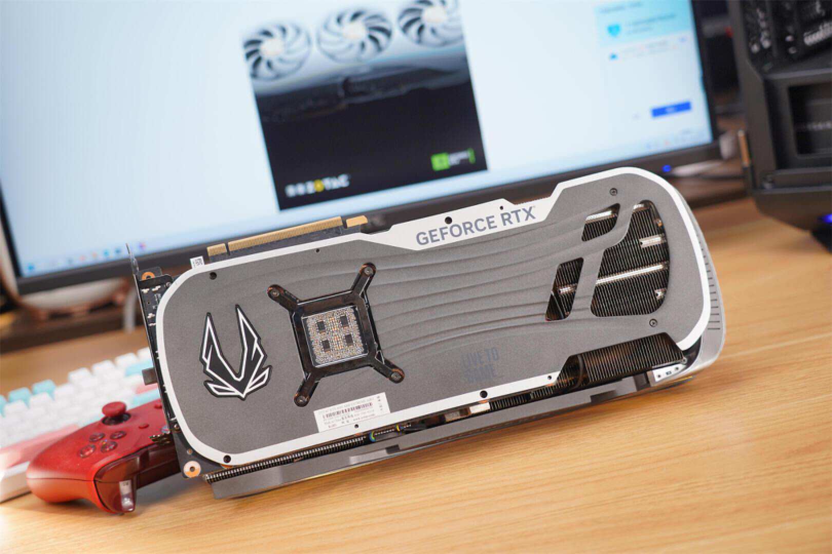 雷柏vt9鼠标,性价比高的轻量化鼠标