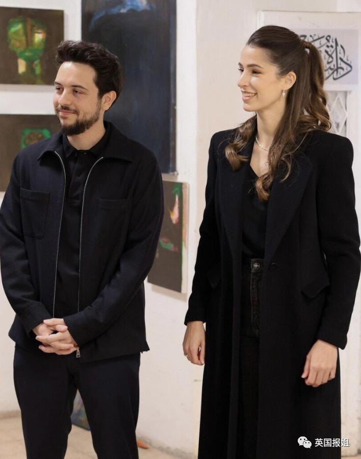 凯特王妃高级造型,凯特王妃穿蓝色格子英伦风