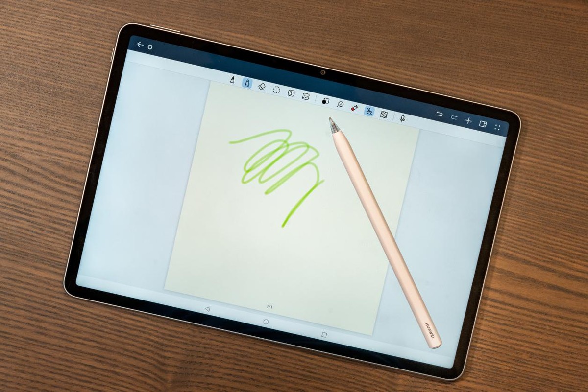 华为matepadpro12.6和10.8哪个好,华为matepadair平板测评