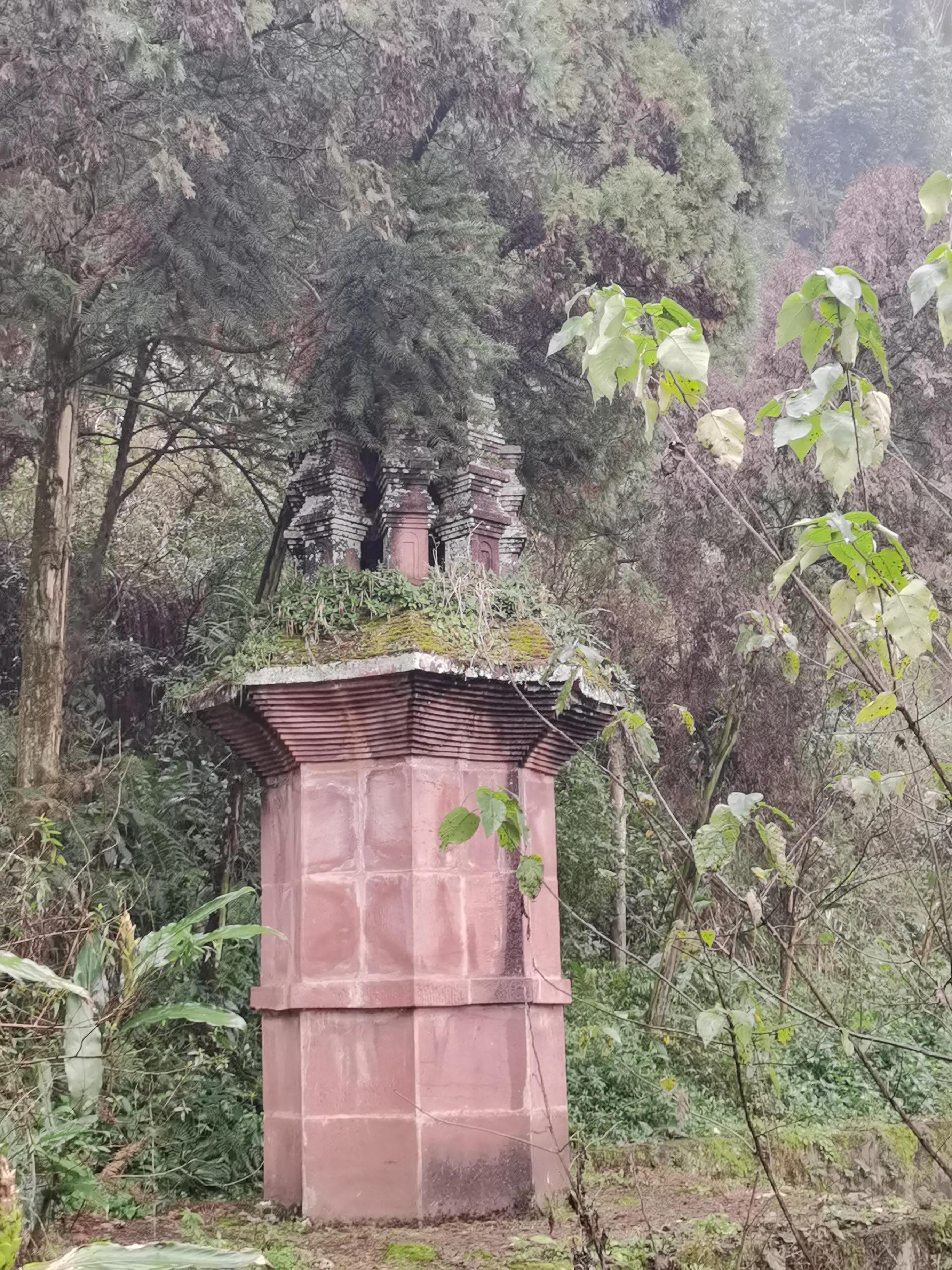 一座遗落在甘加秘境的千年古城,一座历尽了沧桑的古城