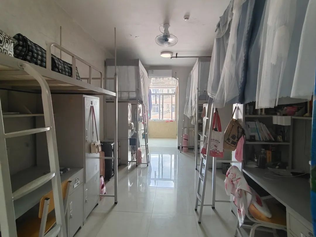 医专住宿,医专的寝室