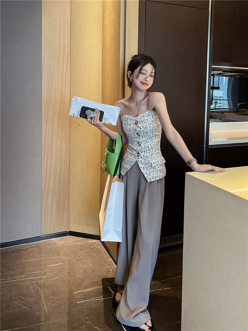 为什么在网上买的阔腿裤那么肥,阔腿裤选长裤还是九分裤