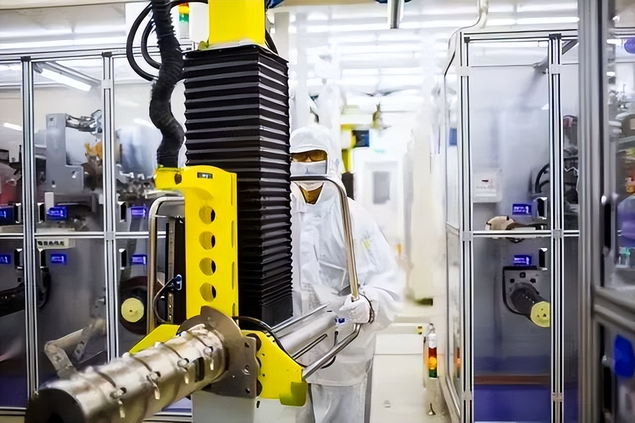 美国电池新规宁德时代,宁德时代或暂缓北美电池工厂项目