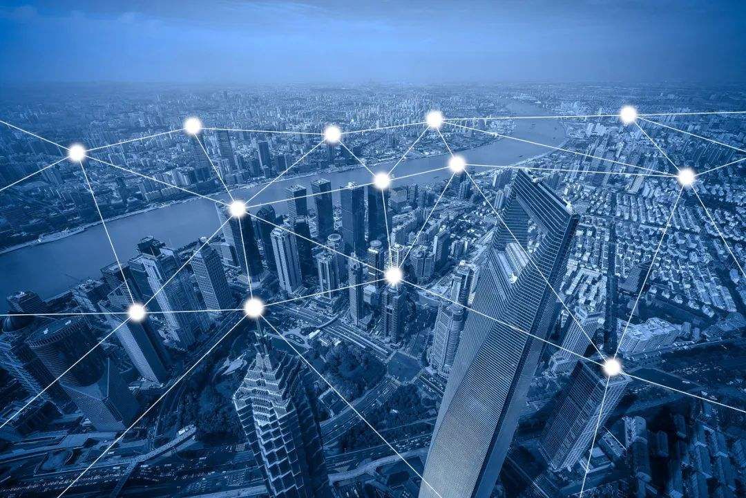 上海工作2年警察一年收入多少,上海工作的真实收入餐饮