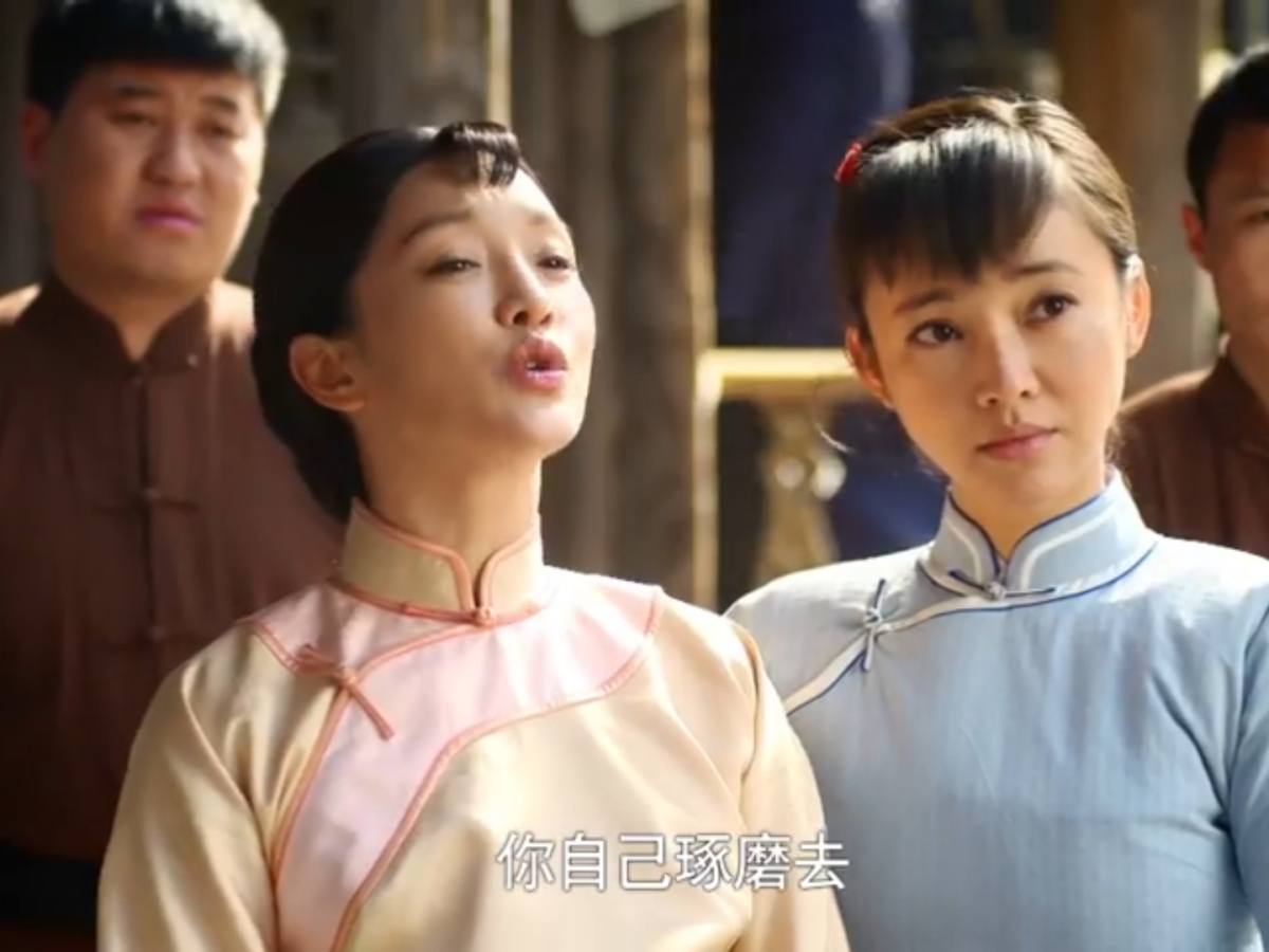 红高粱九儿和余占鳌高粱地告别,红高粱九儿愿意和余占鳌打鬼子